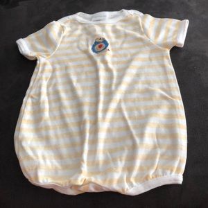 Carters lion romper
